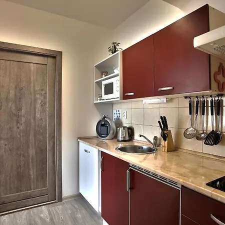 Topapartmany Lesni Apartamento *